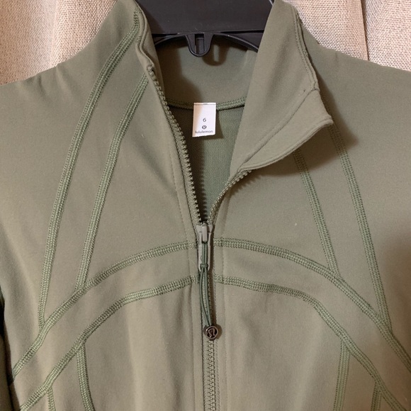 Lululemon Define Jacket - Picture 2 of 5